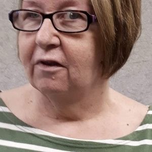 Meet your Posher, Jeanne